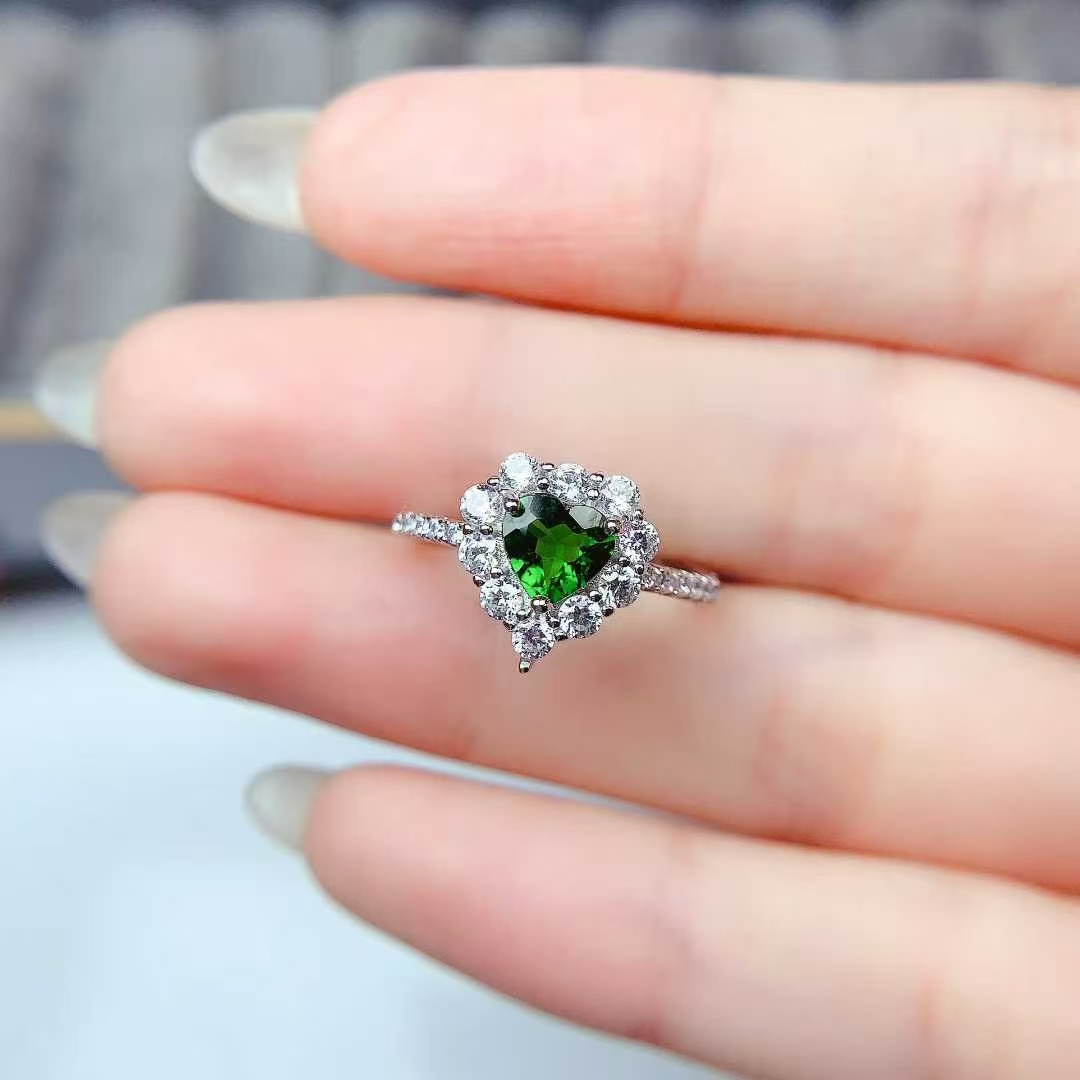 Pure 925 Silver Gemstone Ring  - Chrome Hearts Ring 评论和价格